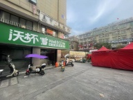 【房东直租】义乌柳青夜市核心转角旺铺，即租即用